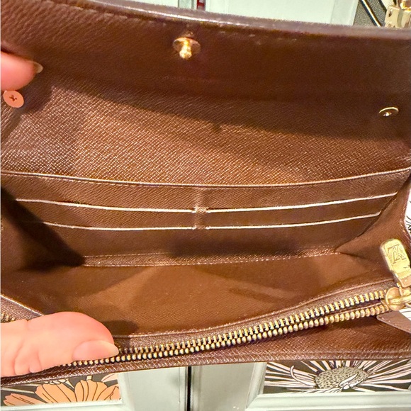 Louis Vuitton Brown Checkered wallet with added gold chain and acrylic chain